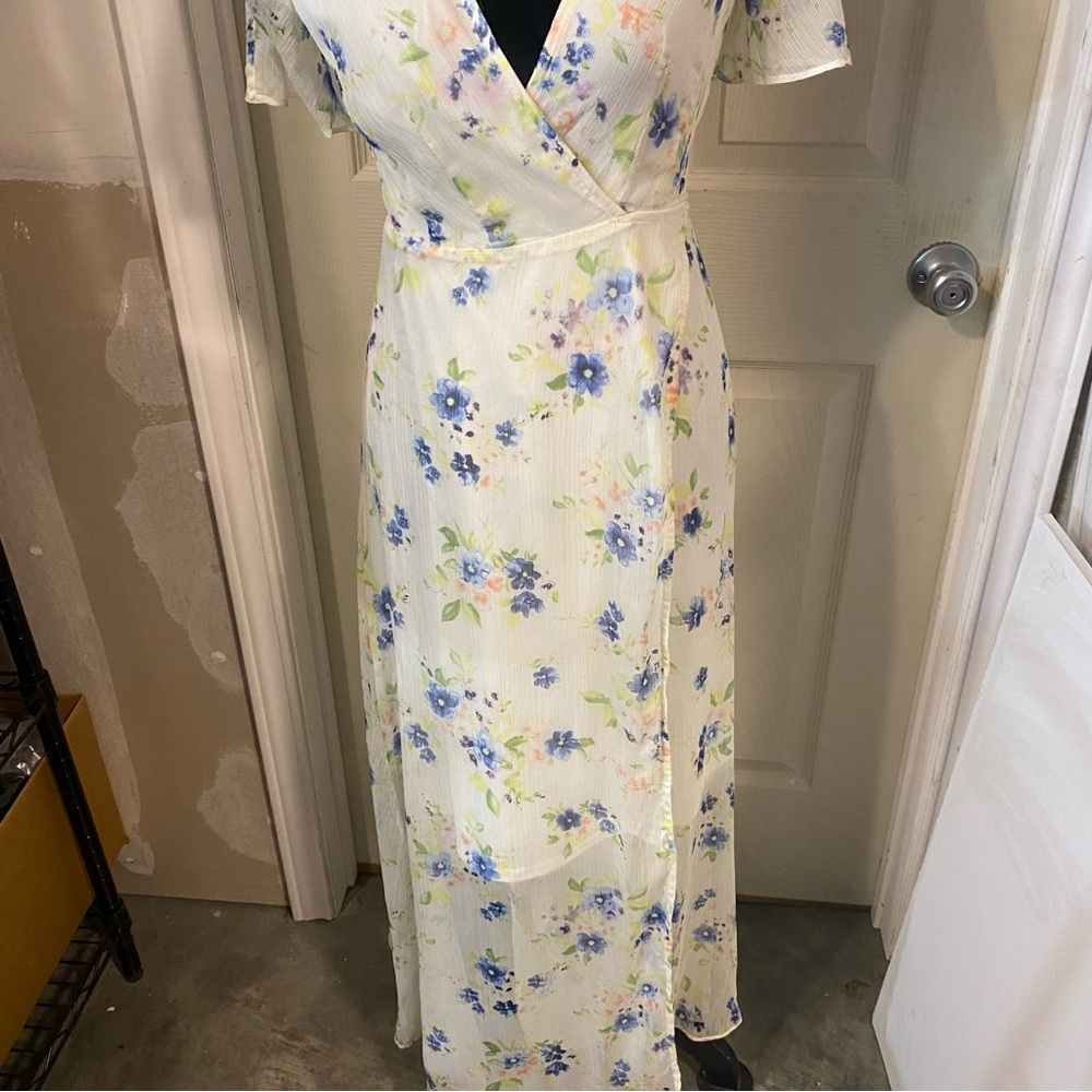 Altar’d  State Maxi Floral Wrap Dress in White womens Small white short sleeve - Picture 5 of 13